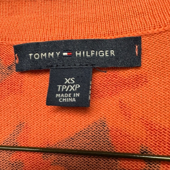 Sweater - Picture 4 of 5